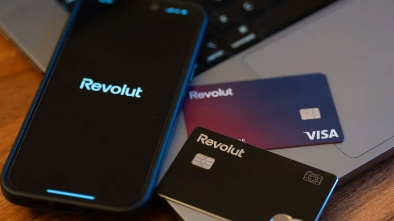 رولوت (Revolut) چیست 